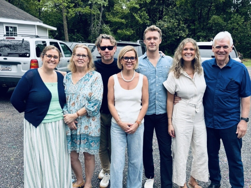 Lindsey Family Group Photo